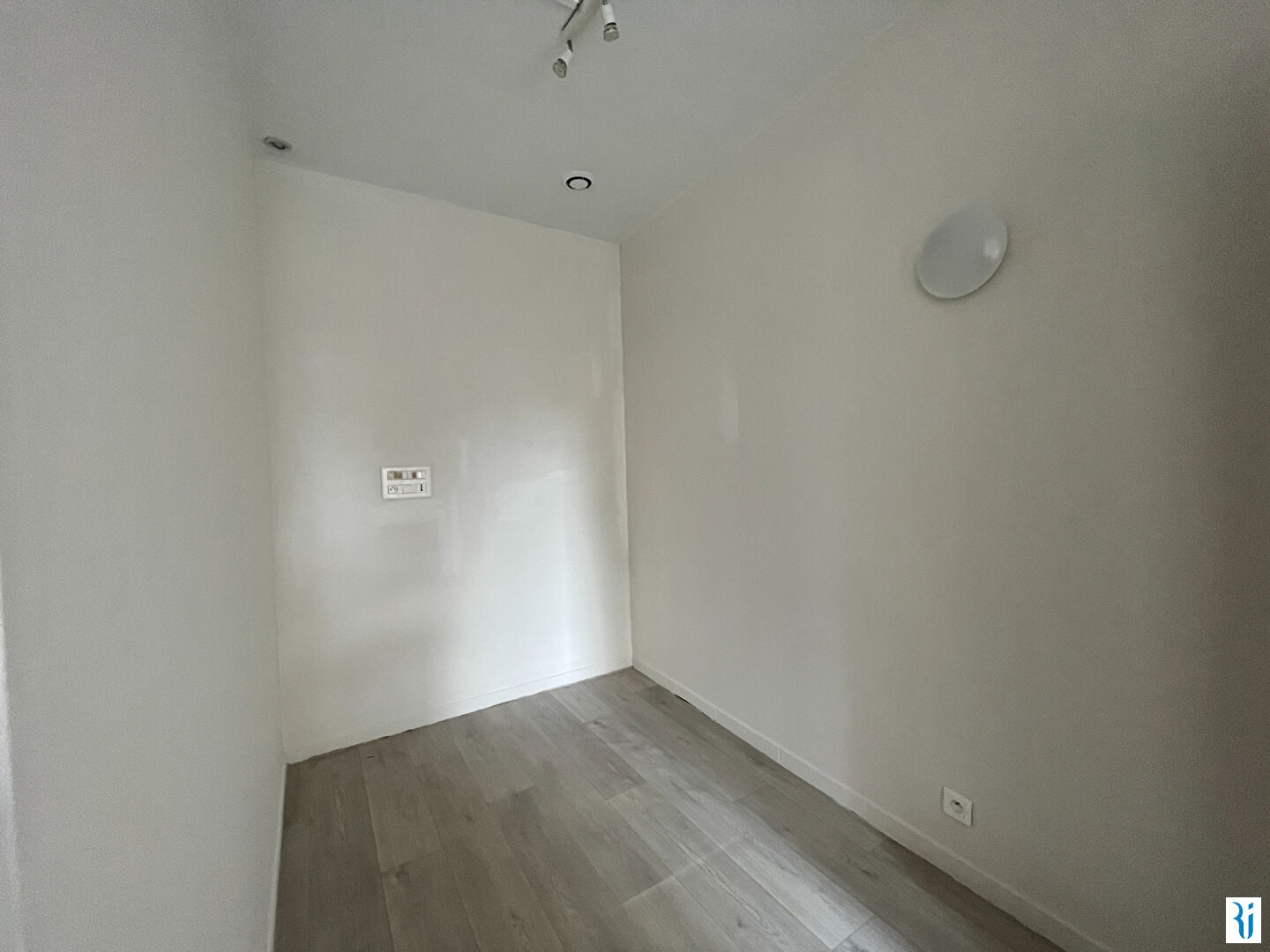 Property view 4